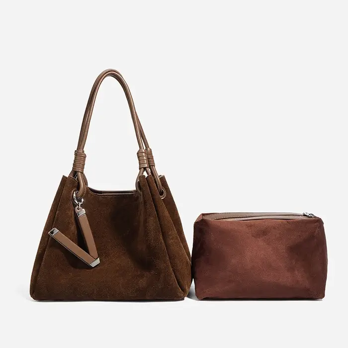 Sac à bandoulière en cuir suédé de luxe