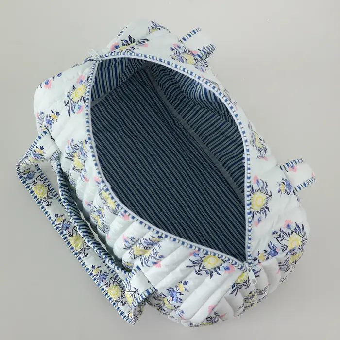 Grand sac de voyage matelassé pour femmes
