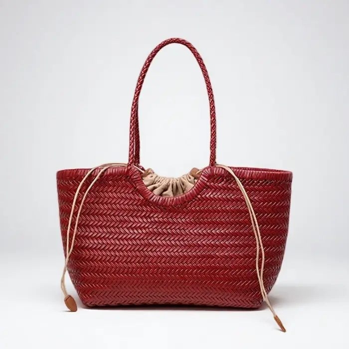 Sac fourre-tout en cuir véritable tissé à la main