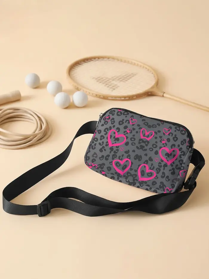 Sac banane réglable rose à imprimé léopard en forme de cœur pour femme