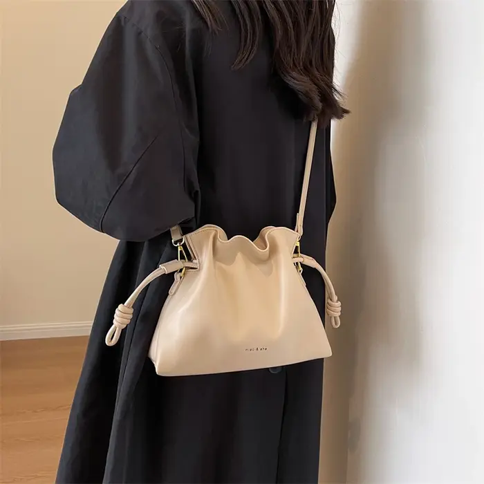 Sac seau plissé en cuir PU pour femmes