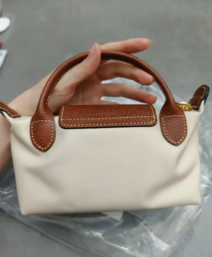 Sac à main classique en cuir pour femme