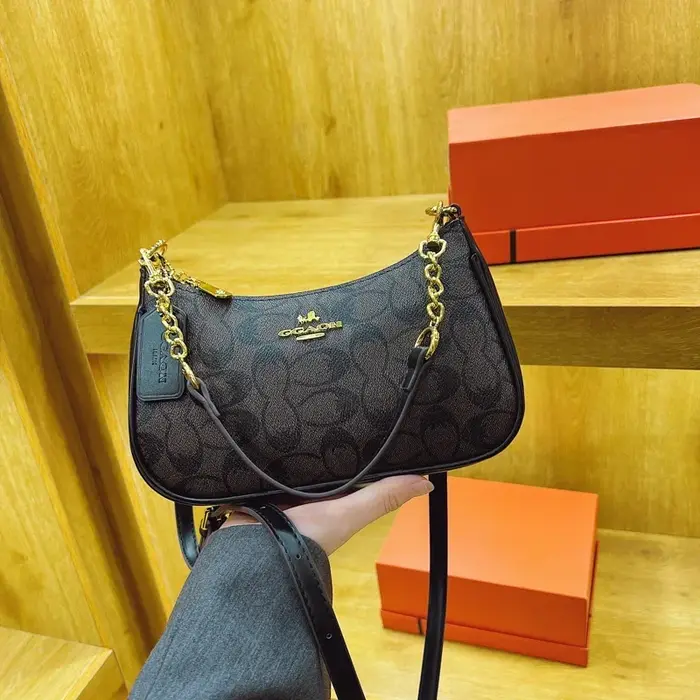 Sac à main en cuir de luxe minimaliste pour femme - Design vintage élégant à porter en bandoulière avec logo lettre