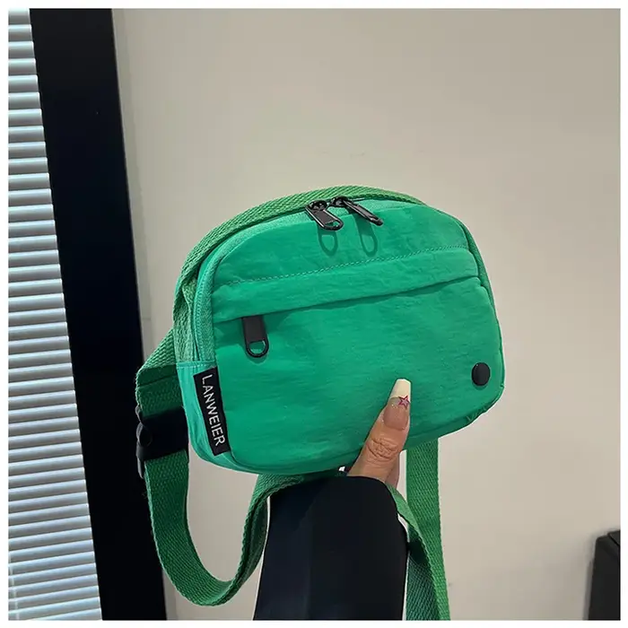 Sac à main carré de style urbain unisexe