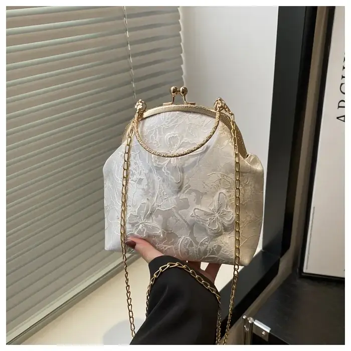 Papillon broderie dîner fête dames chaîne sac à bandoulière élégant Simple femme sacs à main Style c