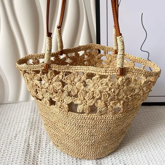 Sac fourre-tout en raphia crocheté à la main