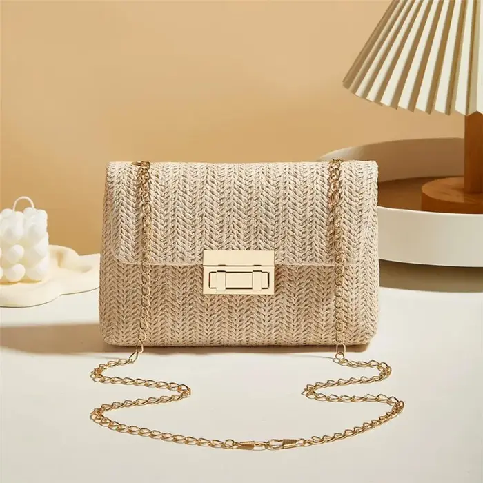 Sac à bandoulière tissé à la main en paille pour femmes