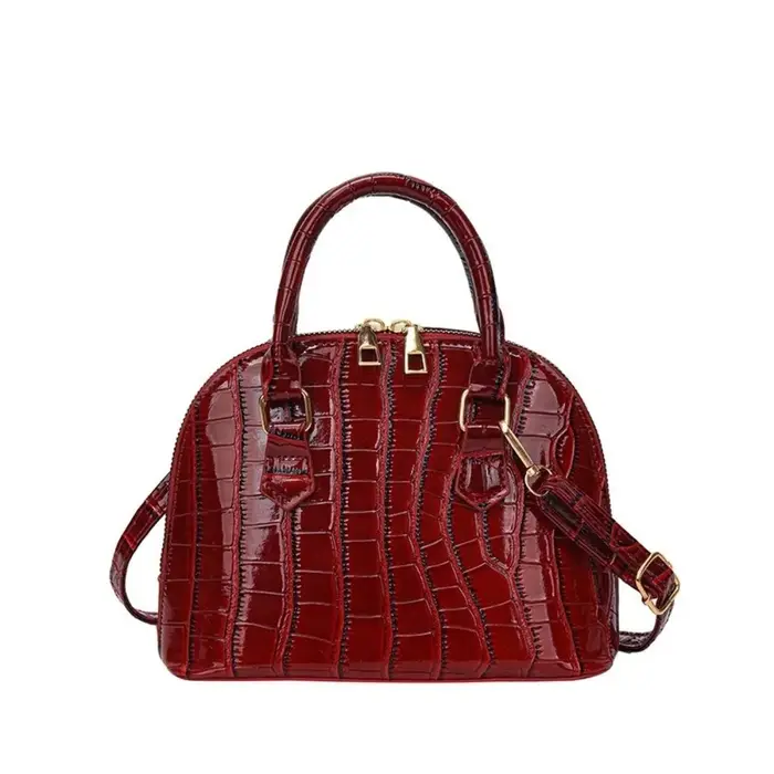 Sac à main vintage de style français à motif crocodile