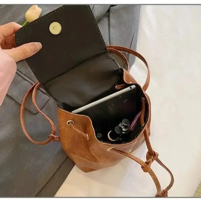 Nouveau Mini sac à dos artistique marron avec cordon de serrage pour femmes