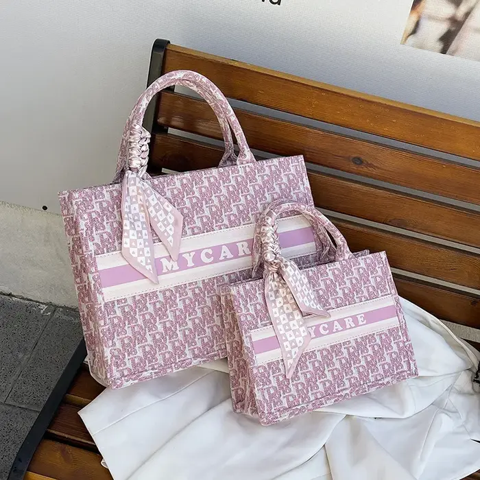 Sac fourre-tout élégant brodé pour femme 2025 – Nouveau sac à main rétro en toile avec lettres artistiques