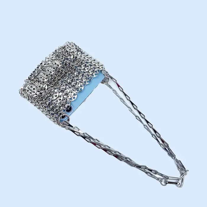 Sac argenté brillant tissé à la main