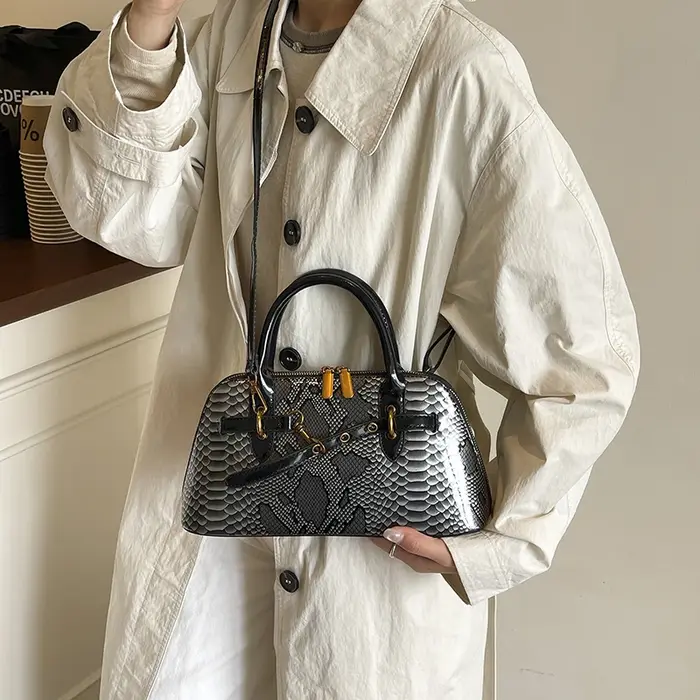 Sac à main classique en cuir motif serpent pour femmes