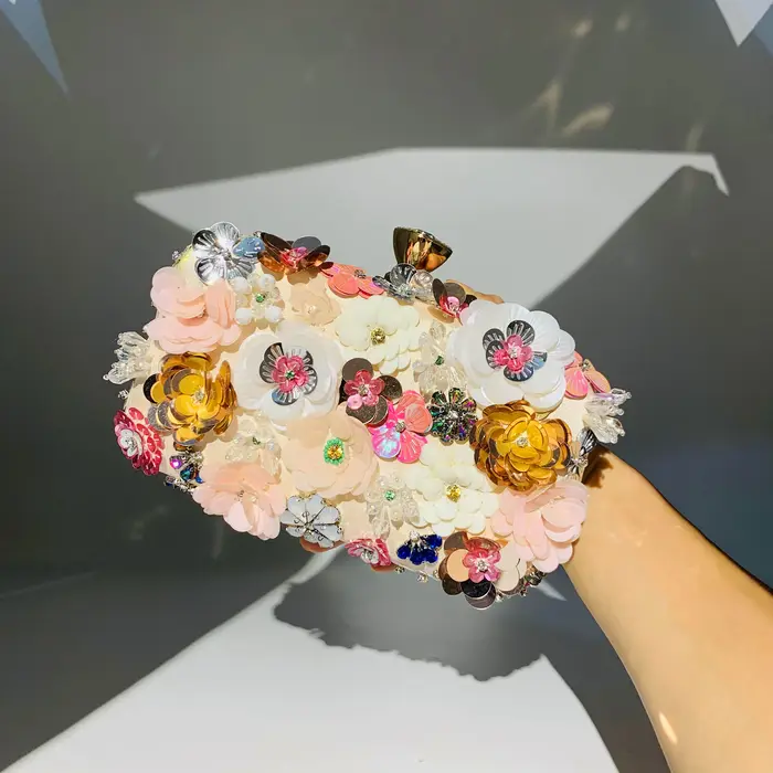 Sacs de soirée de luxe à fleurs ornées