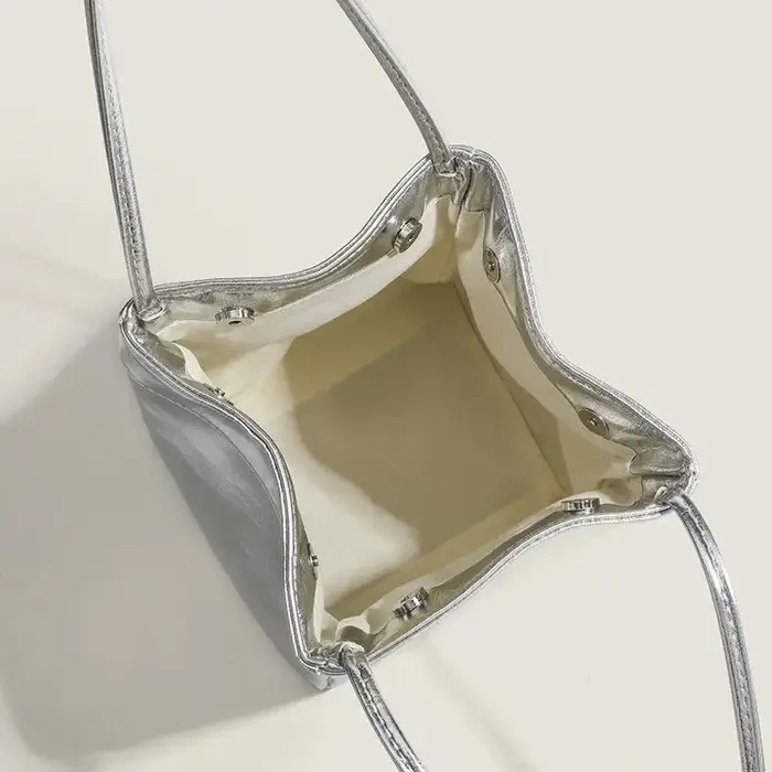 Sac seau argenté pour femmes