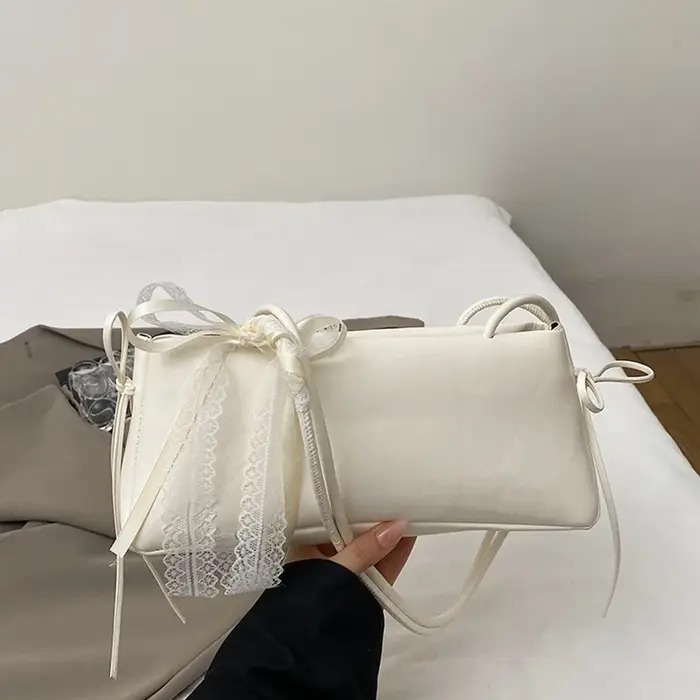 Sac à bandoulière multicolore tendance en cuir PU avec nœud papillon