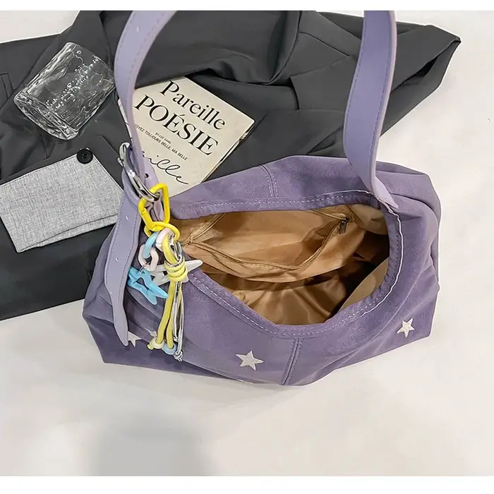 Sac fourre-tout brodé d'étoiles