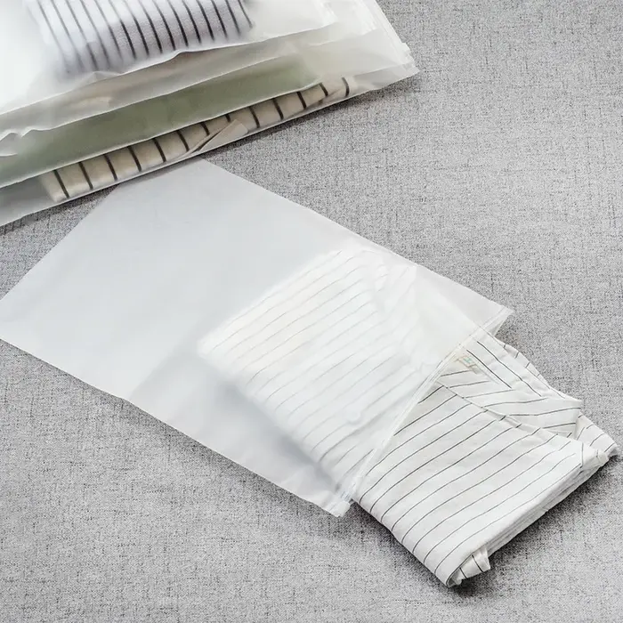 Sac en plastique transparent imperméable pour sous-vêtements et vêtements