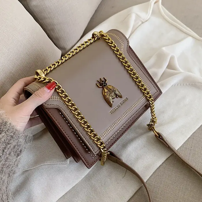 CGCBAG marque de luxe femmes sac à main 2024 nouveau rétro abeille femme sac à bandoulière Simple ha