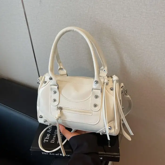 Sac sous le bras rétro punk tendance en cuir PU