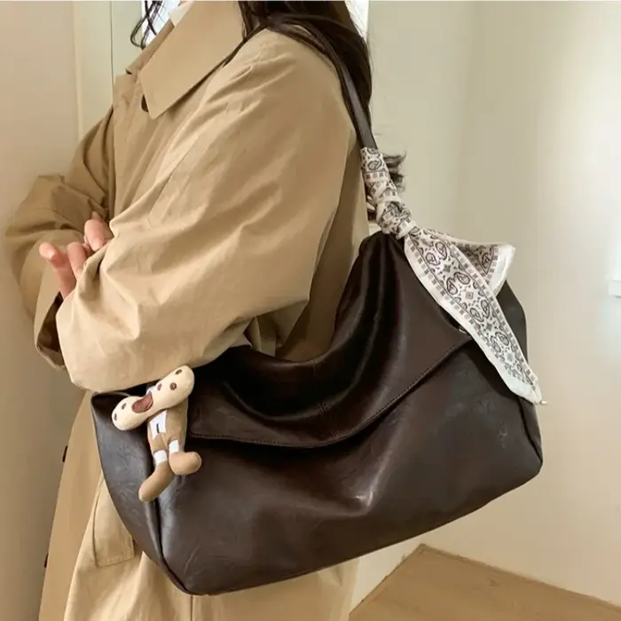 Sac bandoulière en cuir tendance pour femme