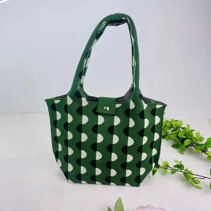 Nouveau sac à main tricoté femmes épaissi Polyester sac tridimensionnel sortir polyvalent tissé sac