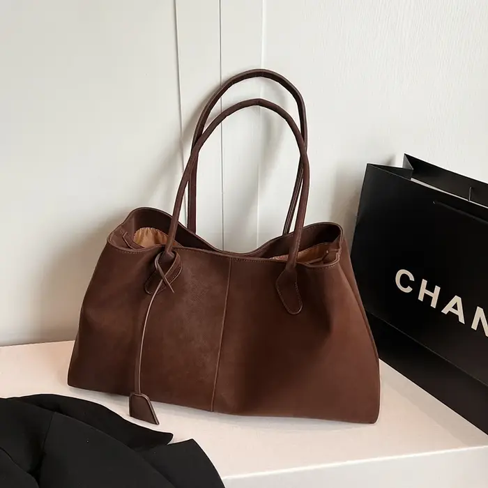 Sac à main polyvalent en faux daim pour femme