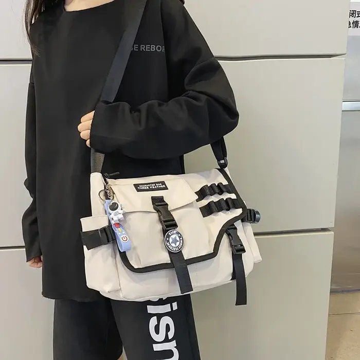 Sacs à bandoulière en toile pour femmes 2023 Nylon hommes postier étudiant sac à bandoulière grande