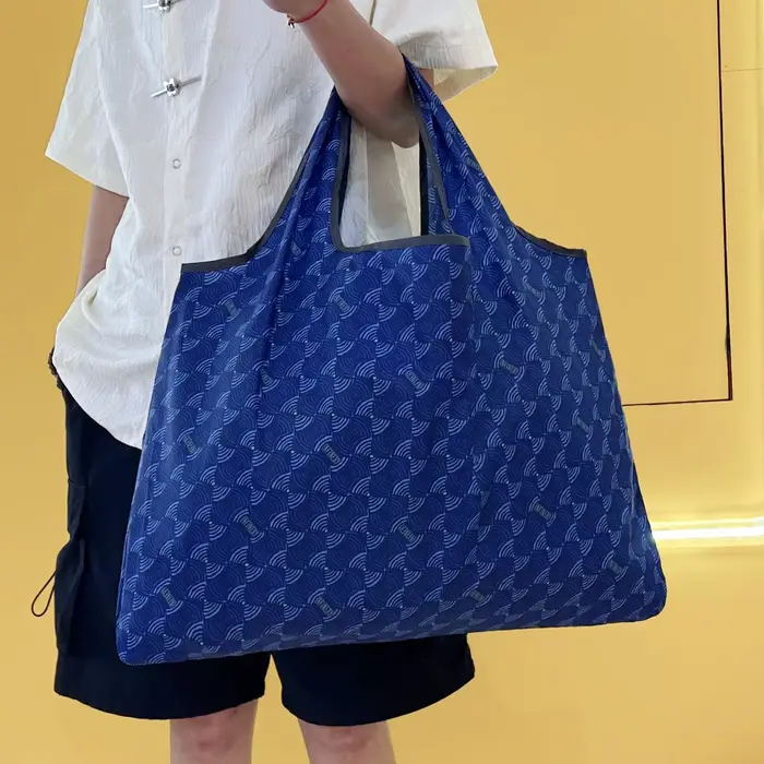 Sac à bandoulière de grande capacité