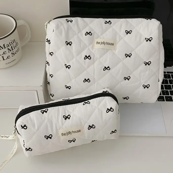 Pochette cosmétique à imprimé floral