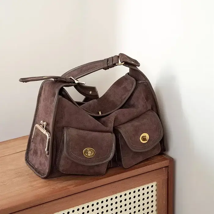 Sac à bandoulière vintage en daim pour femme