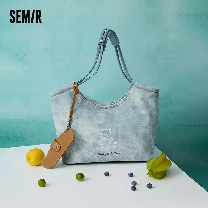 Semir sac femmes fourre-tout grande capacité trajet sac à bandoulière 2025 nouveau sac à main populaire sous les bras sac dessin animé imprimé