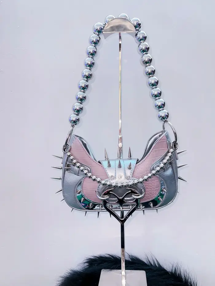 Sac des années 2000, sac cybergoth