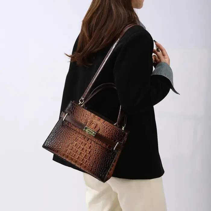 Sac à main grande capacité motif crocodile pour femme