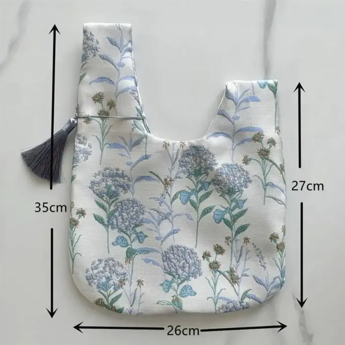 Sac de Poignet à Pompon de Style Chinois