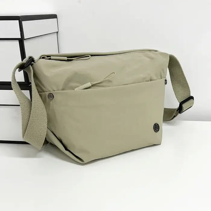Sac à bandoulière en Nylon Ultra-léger pour femmes, large sangle réglable, sac léger pour femmes, fe