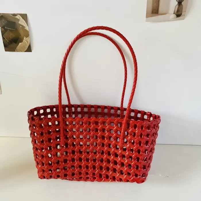 Sac fourre-tout de plage en plastique tressé style campagnard grande capacité, sac seau bohème pour 