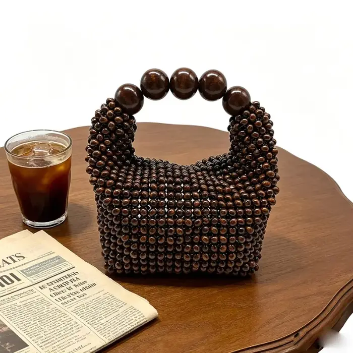 Sac bandoulière rétro français en bois tressé à la main avec perles