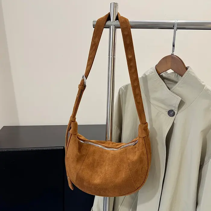 Sacs à bandoulière pour femmes grande capacité sacs à main de luxe tissu velours sacs à bandoulière