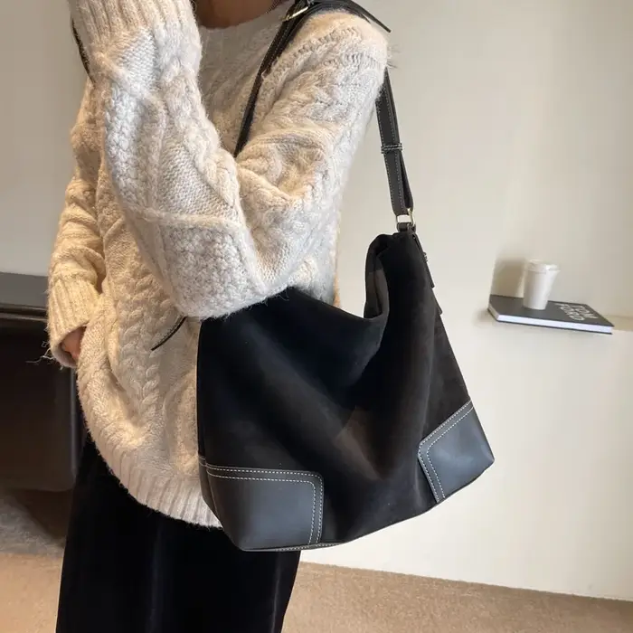 Sac fourre-tout Vintage en daim pour femmes, grande capacité, sac à bandoulière de banlieue, nouveau