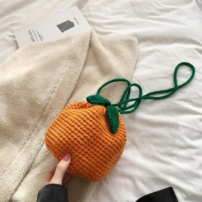 Sac à bandoulière crocheté en forme d'oranger pour femmes