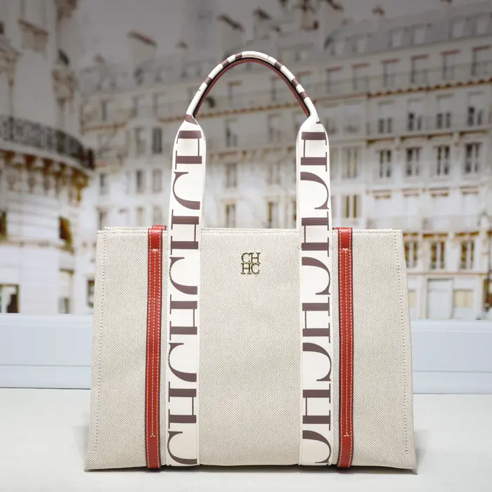 Sac à main carré de style simple CH