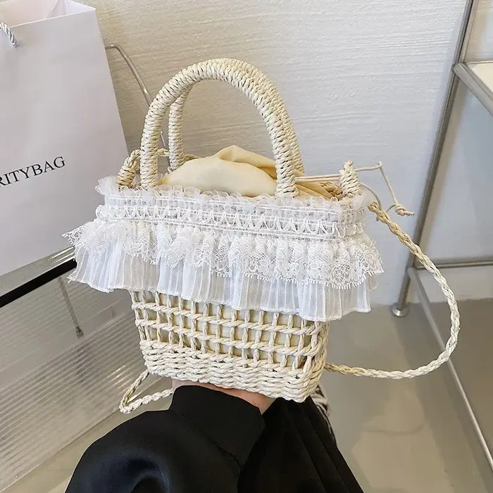 Sac bandoulière tressé élégant