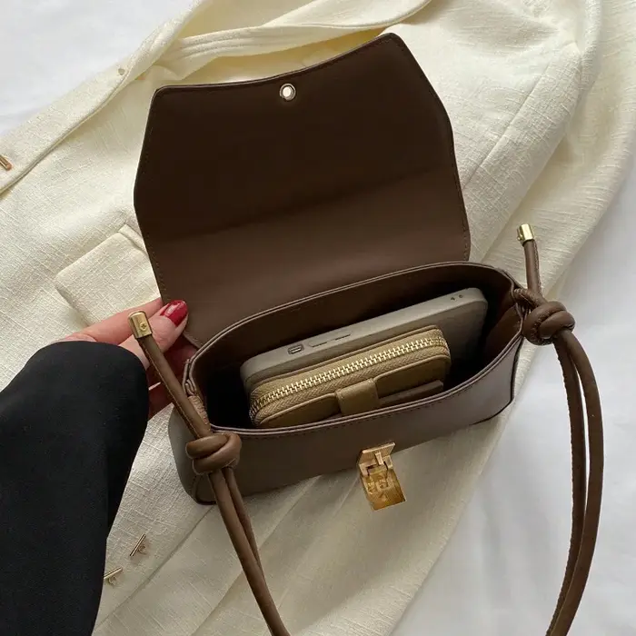 Sac à main rétro en PU pour femme - Design léger à rabat