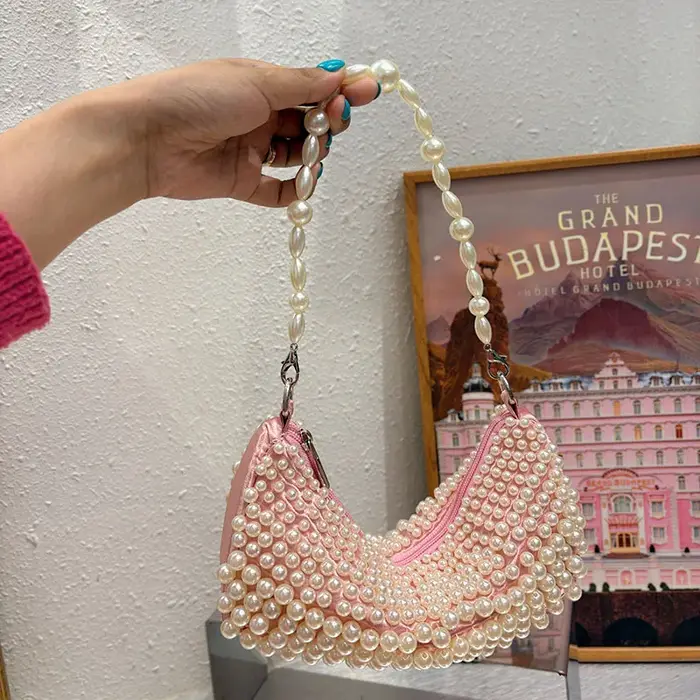 Sac à main Semi-circulaire tissé à la main en perles pour femmes