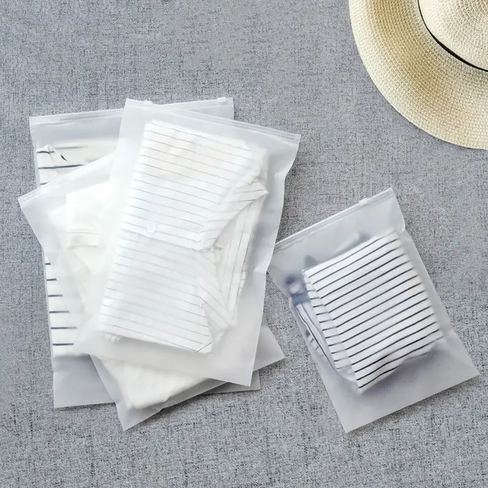 Sac en plastique transparent imperméable pour sous-vêtements et vêtements