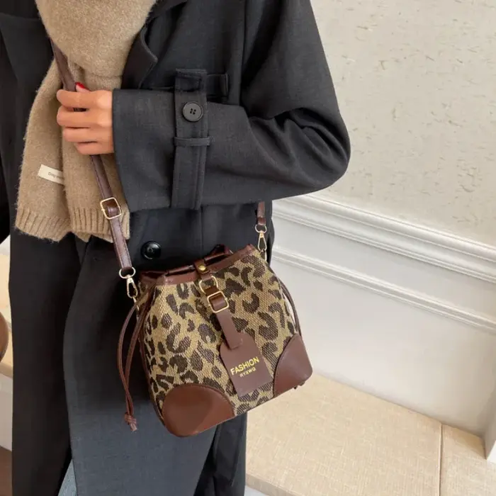 Léopard petit cuir PU femmes seau sacs à bandoulière 2024 automne sac