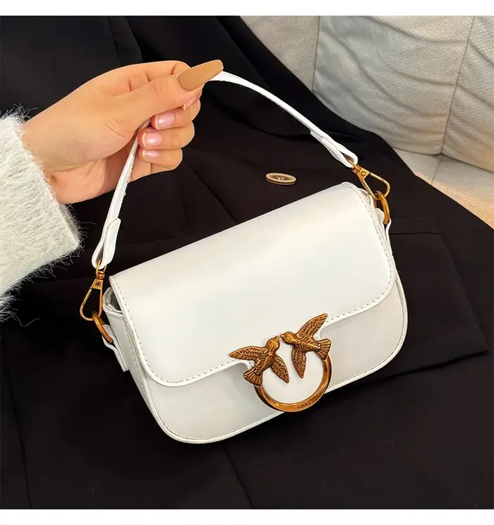 Mini sac à bandoulière élégant rétro avec chaîne de luxe, minimaliste pour les achats décontractés,