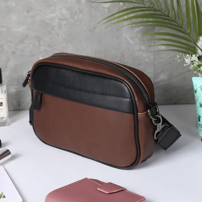 Sac à bandoulière en cuir pour hommes