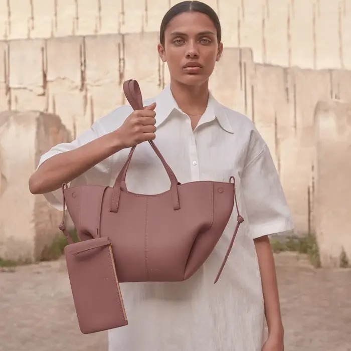 Sac à bandoulière Alirattan 2026 en cuir grande capacité, nouveau design tendance en forme de dumpli