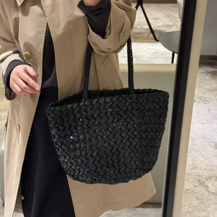 Sac fourre-tout en paille tressé à la main pour femme